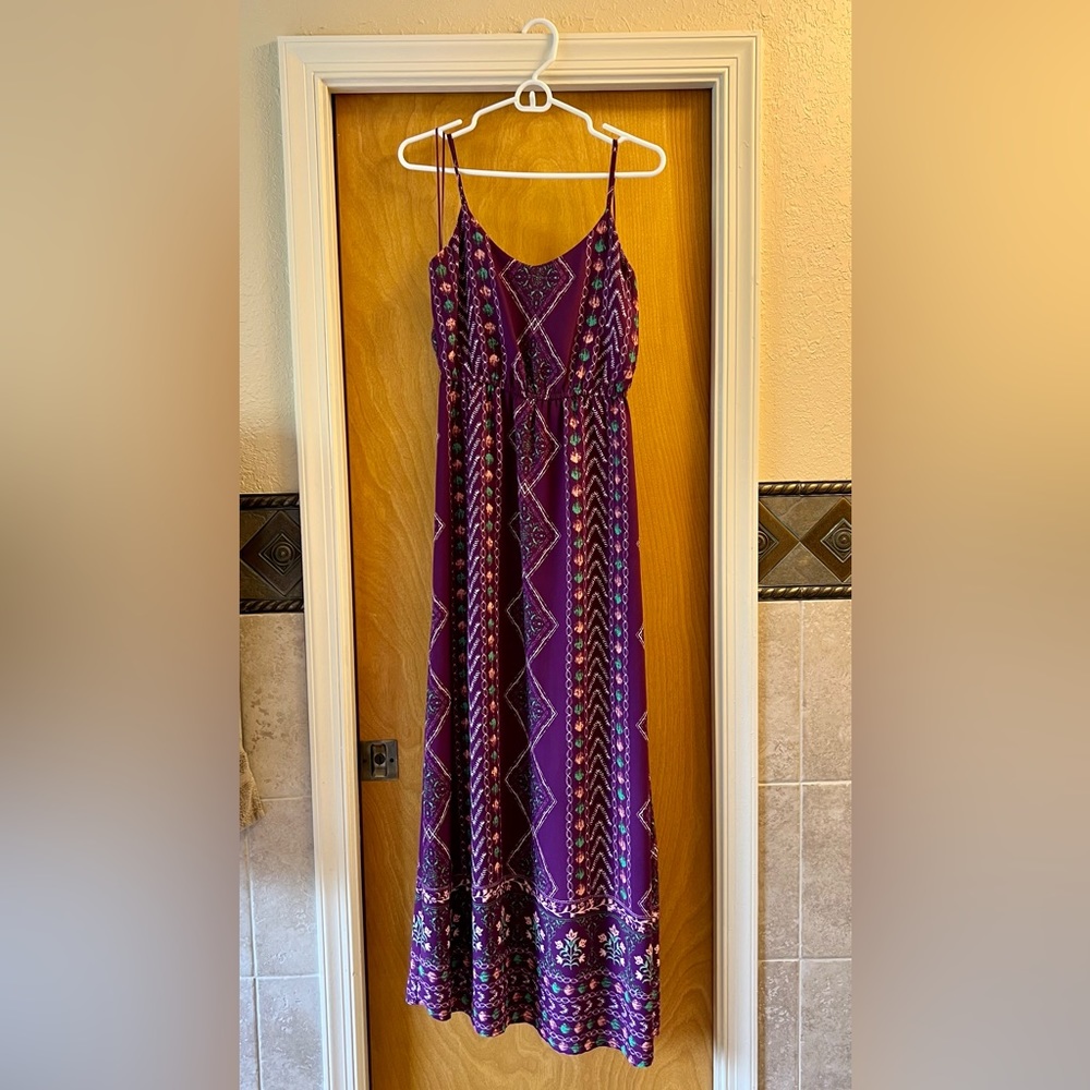 Maxi dress from Skies are Blue